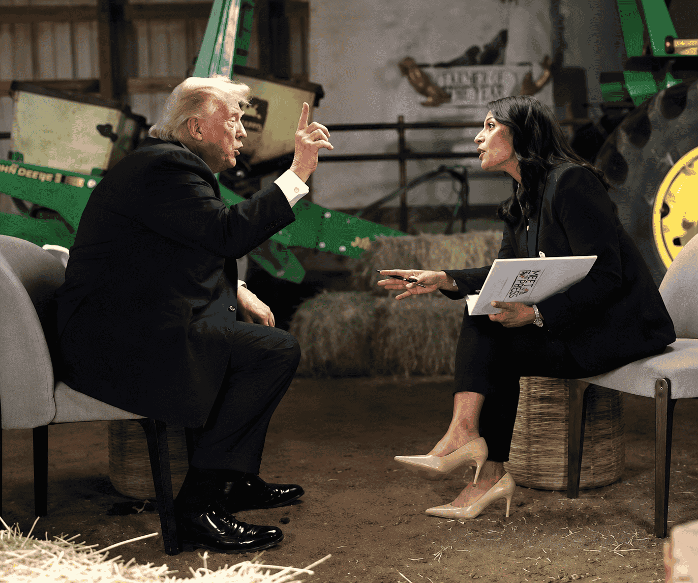 DONALD TRUMP ABANDONA ENTREVISTA DEPOIS DE INSULTAR A JORNALISTA E CRITICAR A IMPRENSA