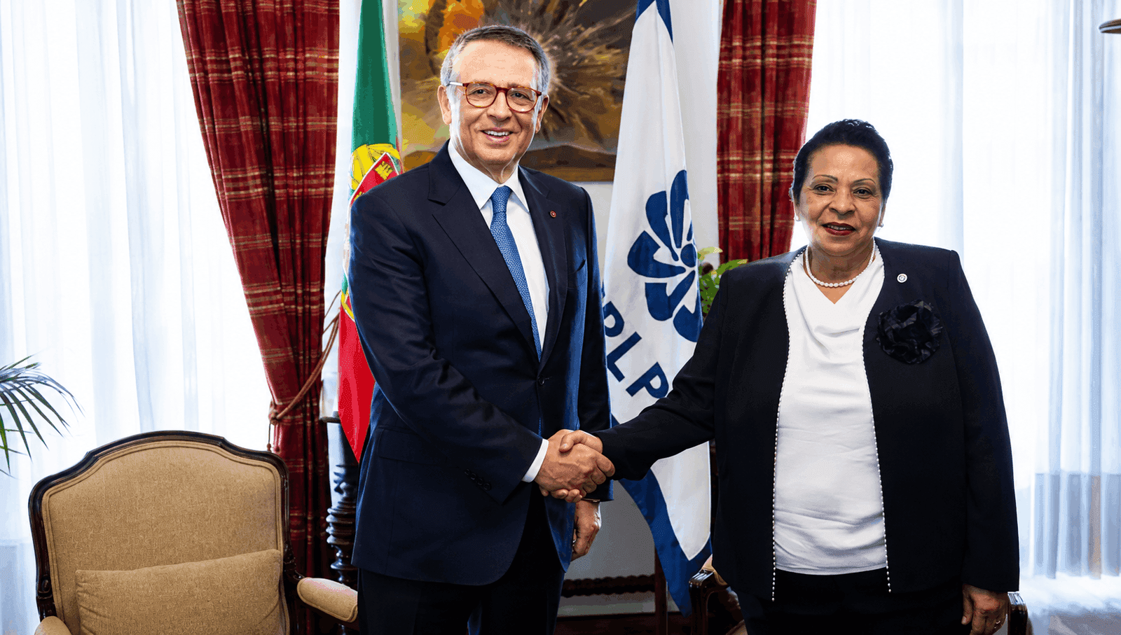 PRESIDENTE DE PORTUGAL ESTEVE NA CPLP